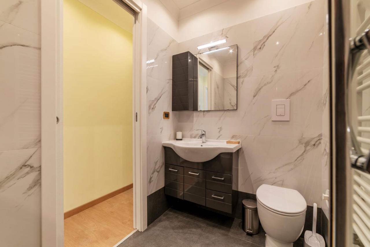 Termini Station Elegant And Roomy Apartment ローマ エクステリア 写真