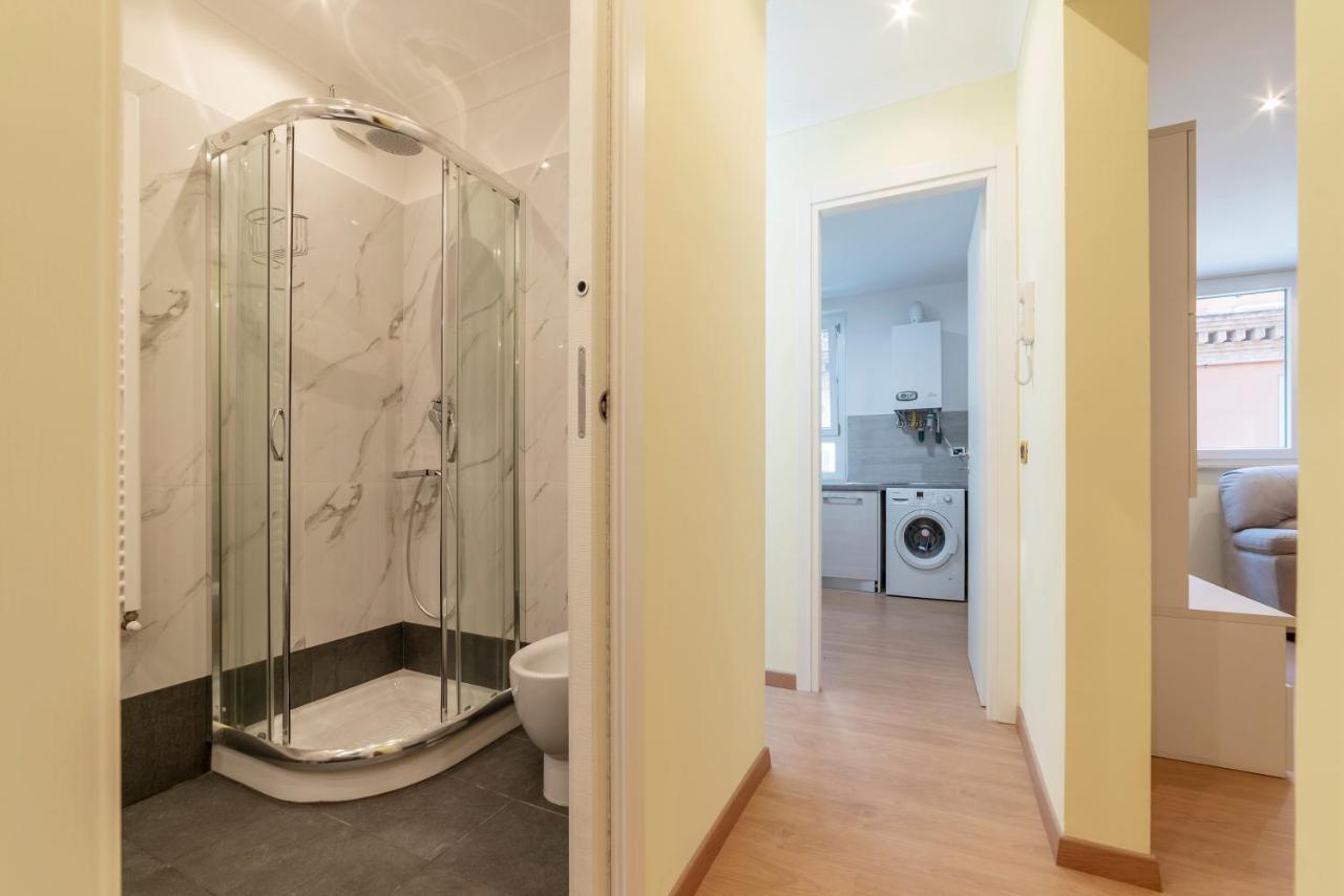 Termini Station Elegant And Roomy Apartment ローマ エクステリア 写真