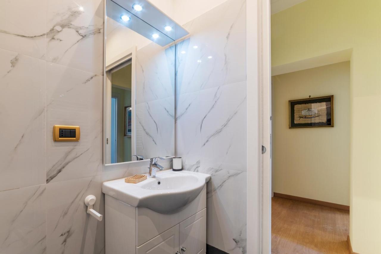 Termini Station Elegant And Roomy Apartment ローマ エクステリア 写真
